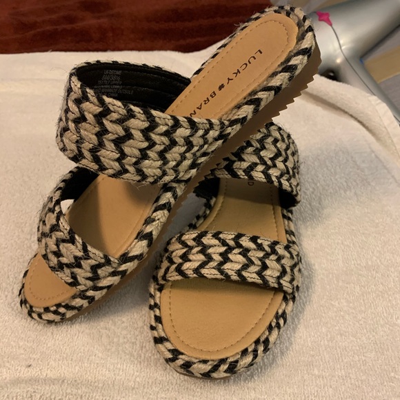 Shoes - Picture 1 of 4